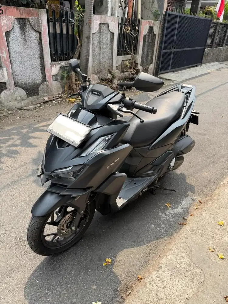 Dijual Honda Vario 160 CBS 2023 - Low KM 2.700