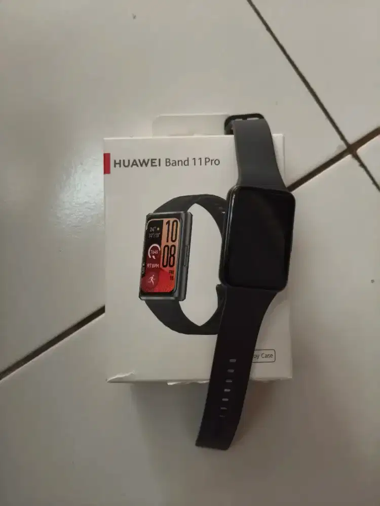 Huawei Band 11 Pro resmi