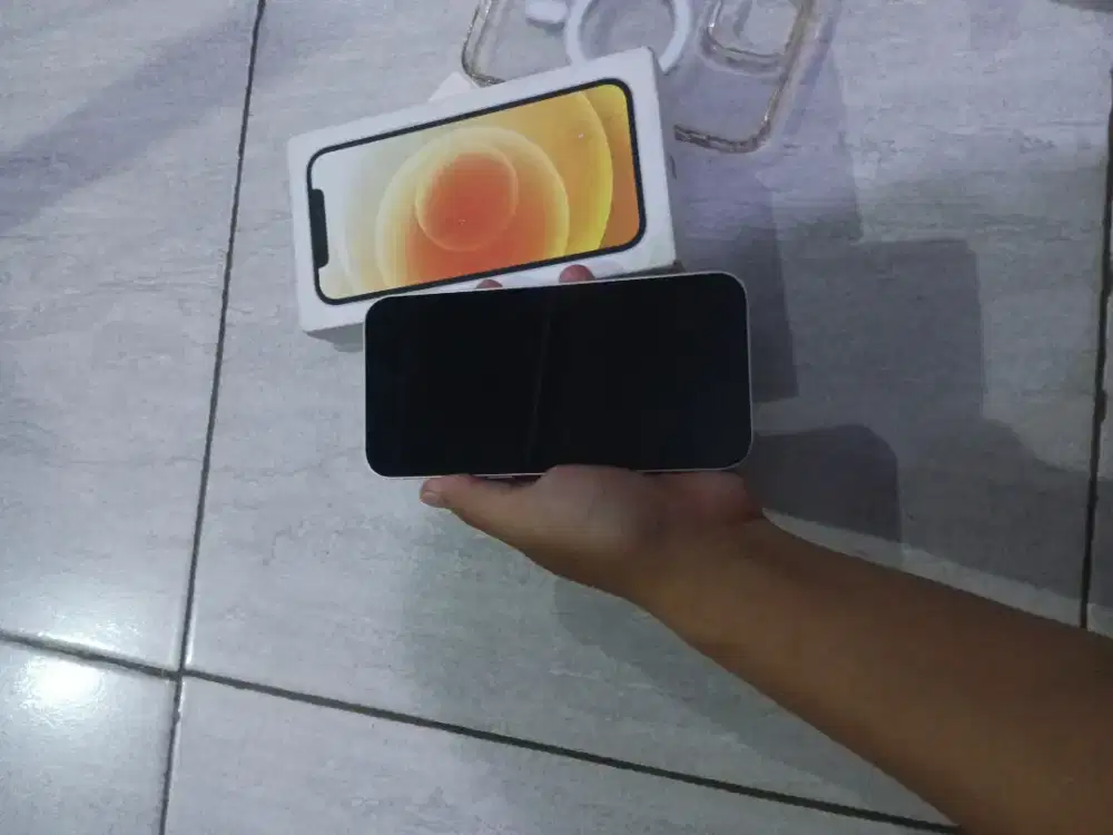 I-Phone 12mini 128GB all oprator minus pemakaian
