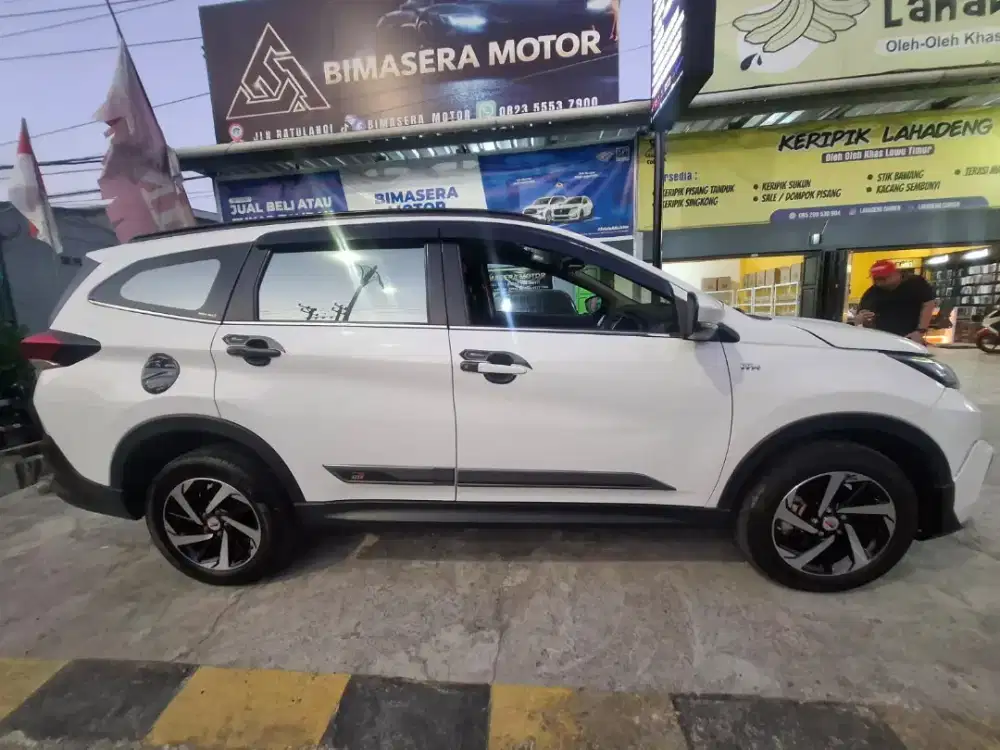 Dijual mobil Toyota Rush tahun 2022