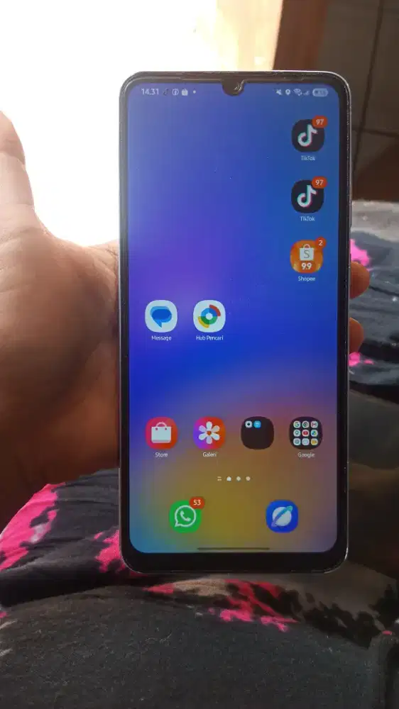 Samsung a05 4/64