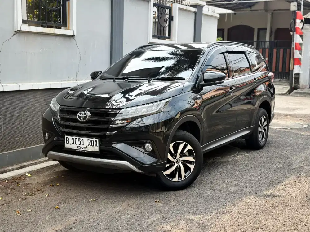 TOYOTA NEW RUSH G 1.5 AT 2023 HITAM