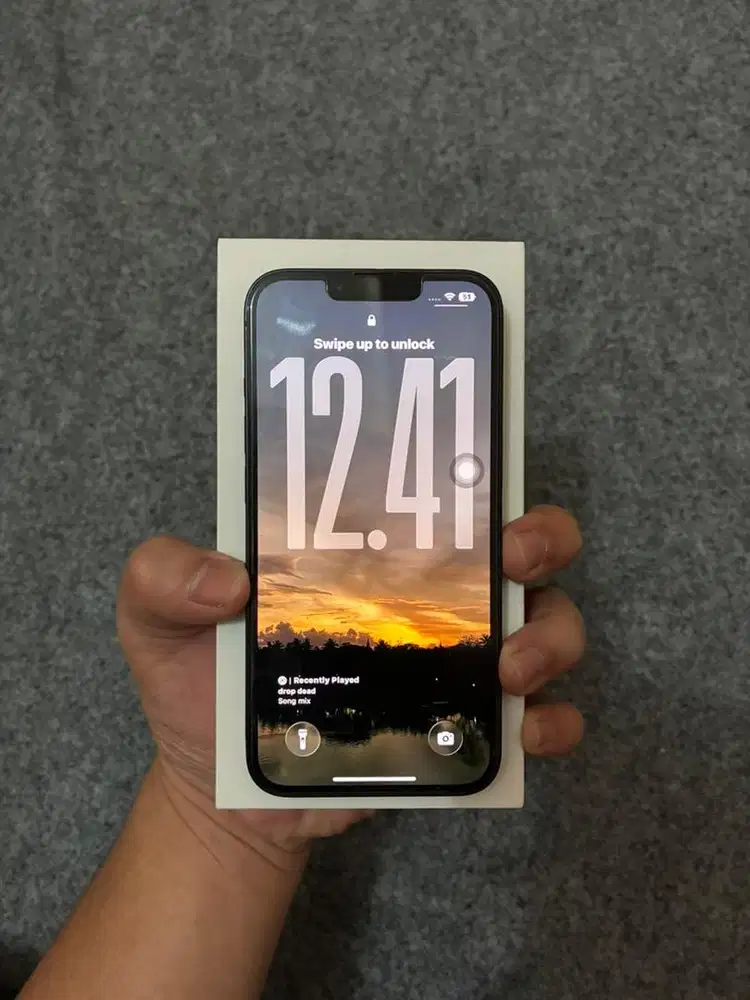 iPhone 13 128GB Resmi iBox PA/A BH87% Midnight - Fullset, Mulus, Nego!