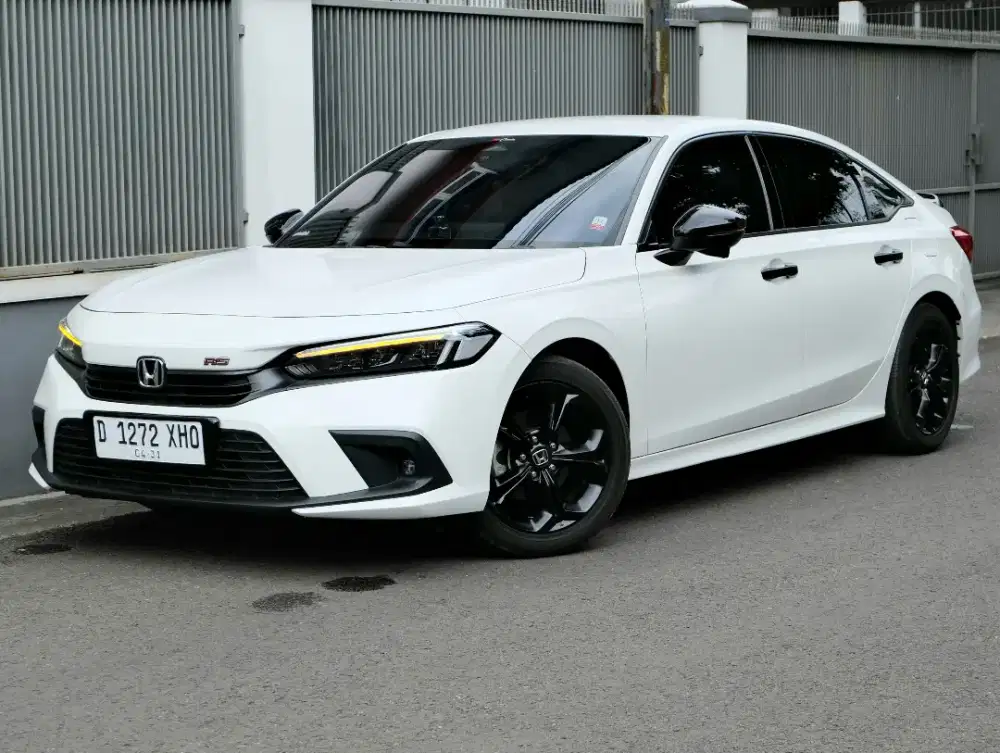 CIVIC NEW RS TURBO SENSING 1.5 AT 2022 KM 30rb RECORD HONDA BANDUNG