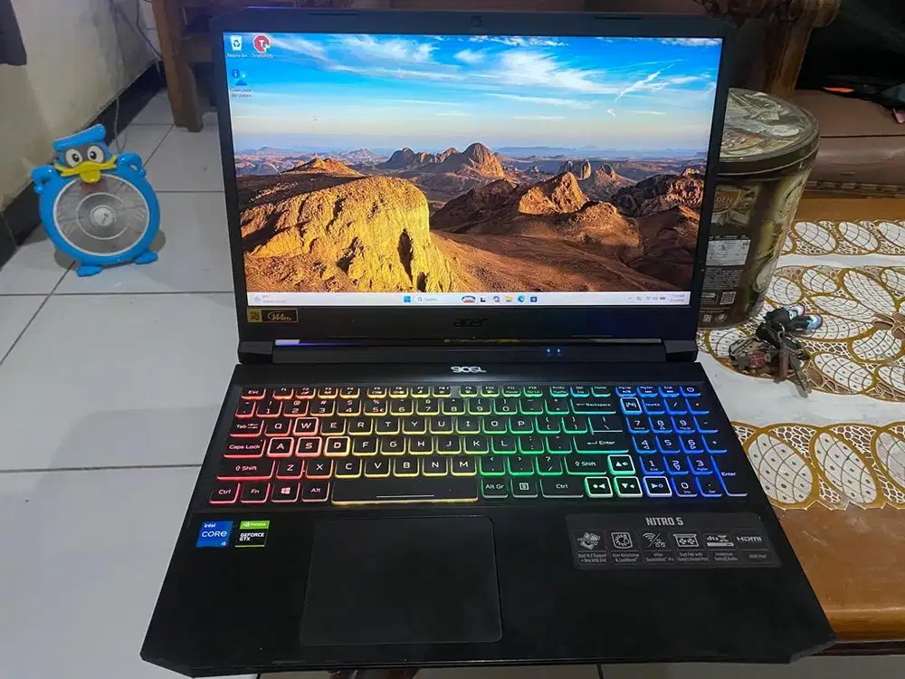 Acer nitro 5 core i5 gen 11 GTX1650 144hz sesuai deskripsi