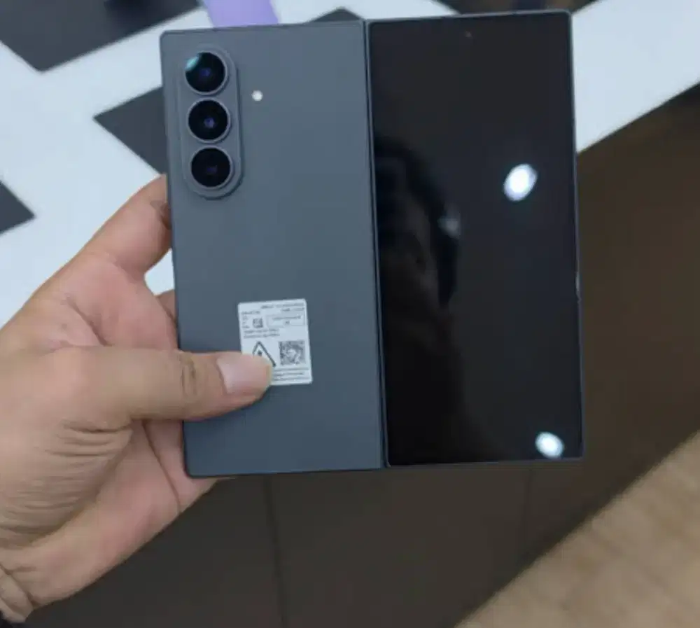 Samsung Galaxy   Z Fold8 Ultra 12/512GB Baru Buka Kotak