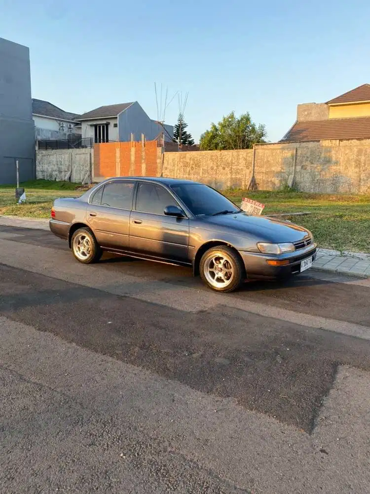 Toyota Corolla 1992 Bensin