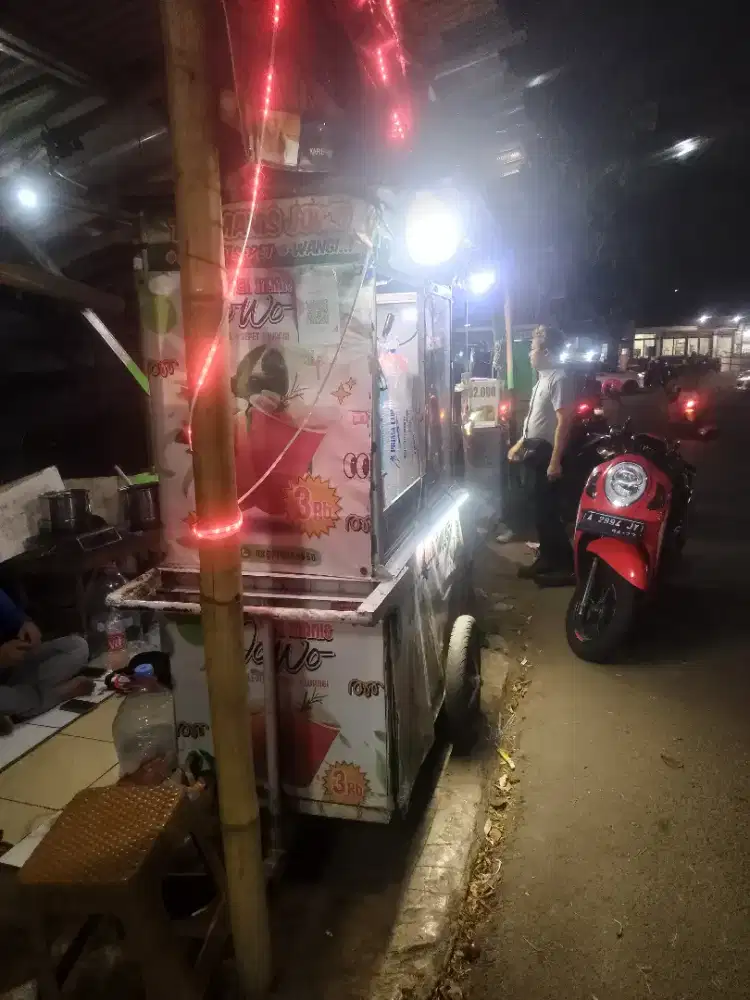 Jaga es teh solo