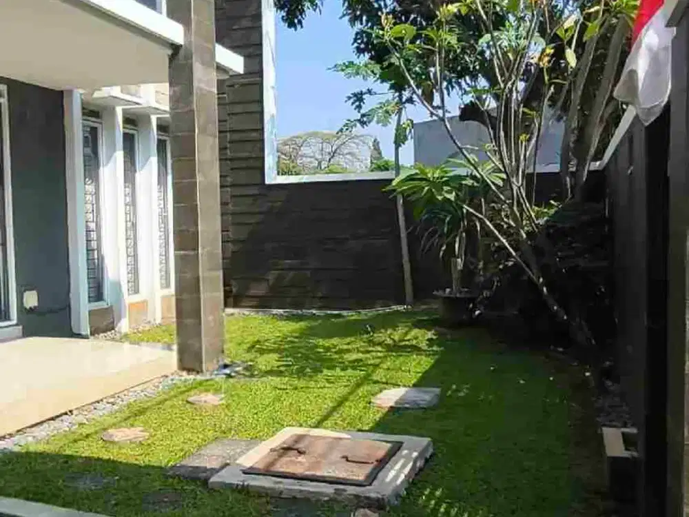 di jual cepat rumah 2 lantai dalam cluster di komplek batununggal kota Bandung