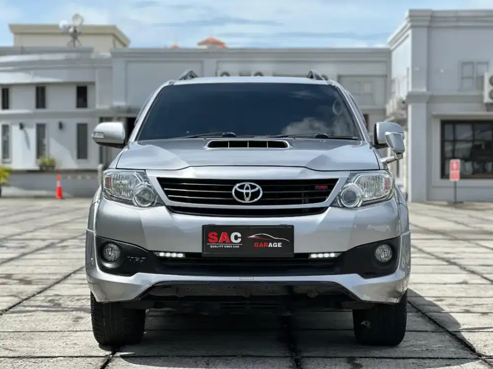 FORTUNER VNT TRD DIESEL WARNA LANGKAH THN 2015