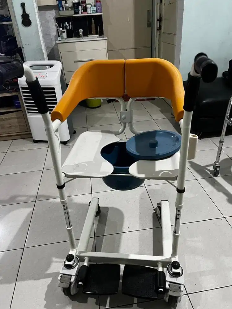 DIJUAL ONECARE CHAIR, KURSI RODA TRANSFER ALK 902