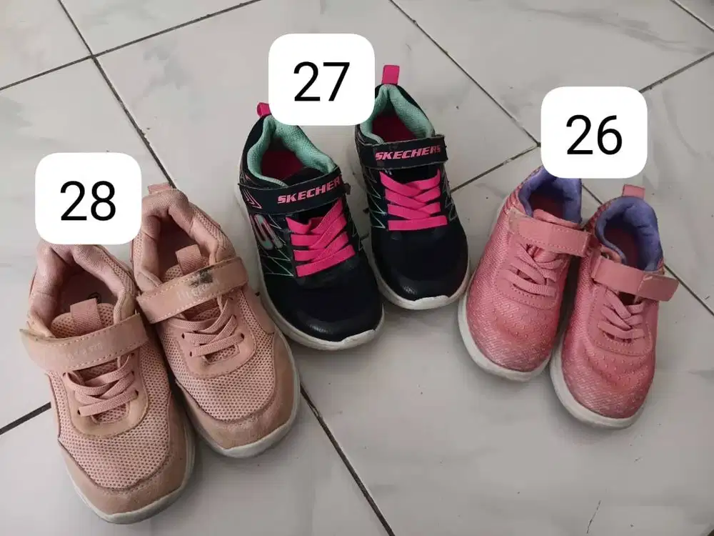 Jual cepat masih bagus , sepatu anak