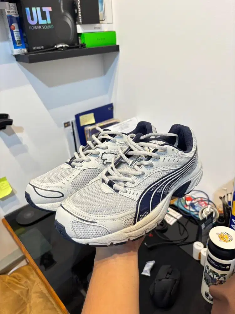 Puma Axis 42 Grey
