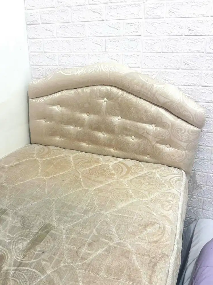 Kasur Springbed Single 100x200 + Divan Sandaran Bekas