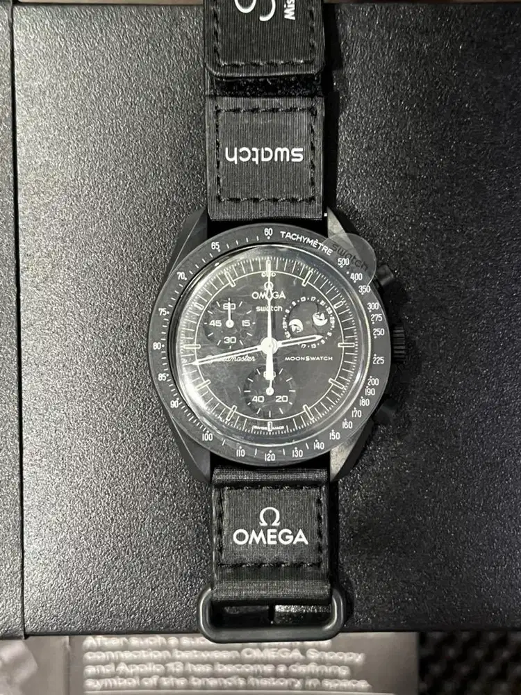 Omega x Swatch Mission To The Moonphase Snoopy