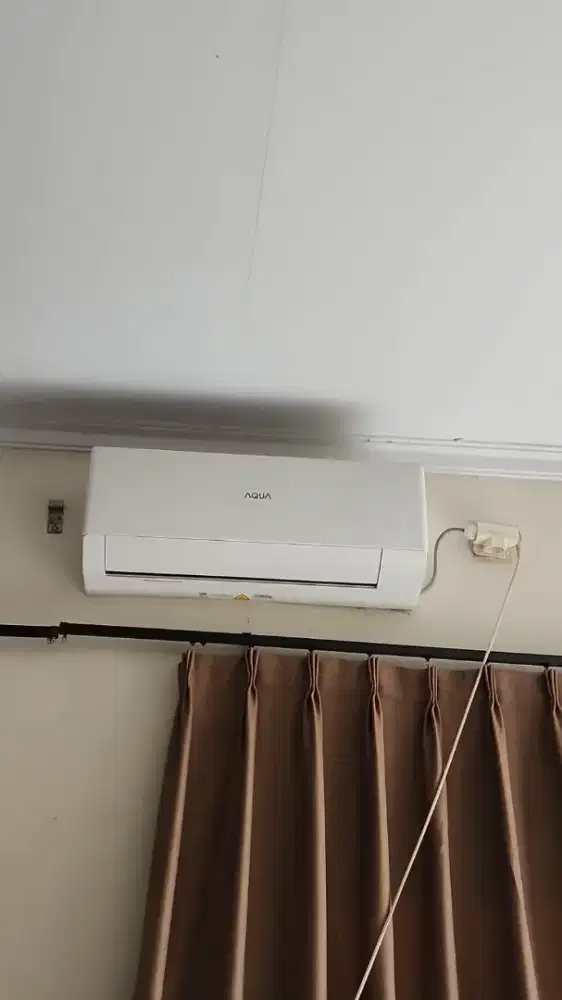 Dijual cepat ac aqua 1 Pk
