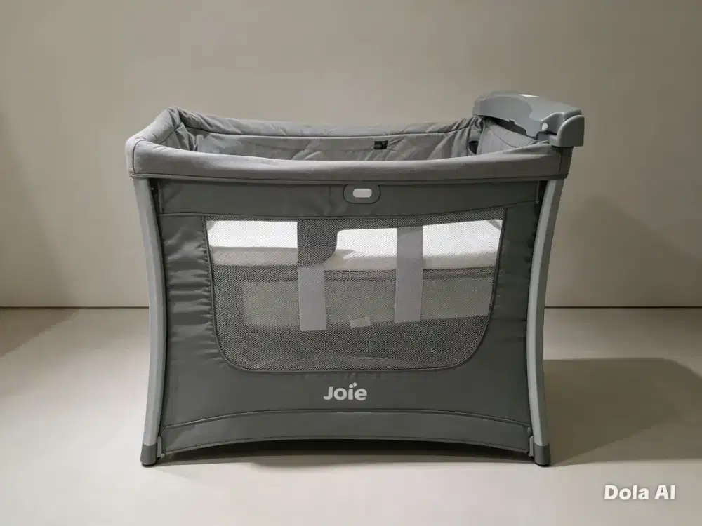 Tempat Tidur Bayi merek Joie, Barang dari awal beli ga pernah kepakai.