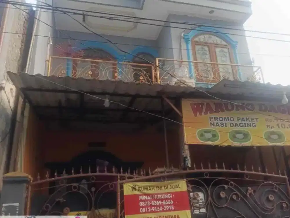 Rumah 3 lantai di jalan Raya (Karang Anyar)