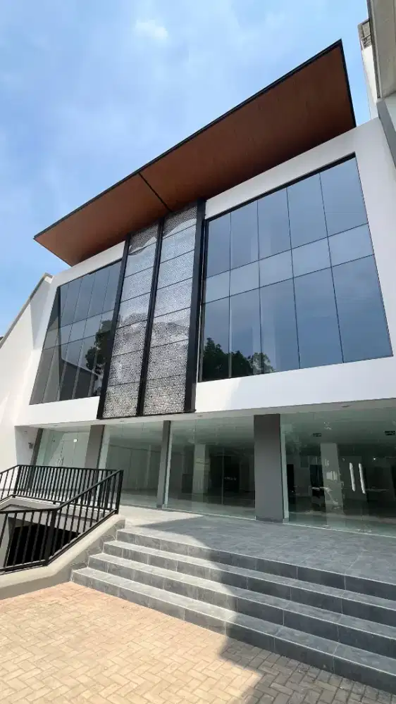 Sewa Gedung Perkantoran Radin Inten Duren Sawit
Jakarta Timur