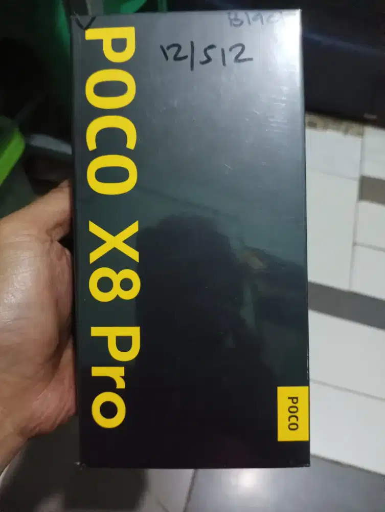 Poco X8 Pro 12/512 Black Segel Box