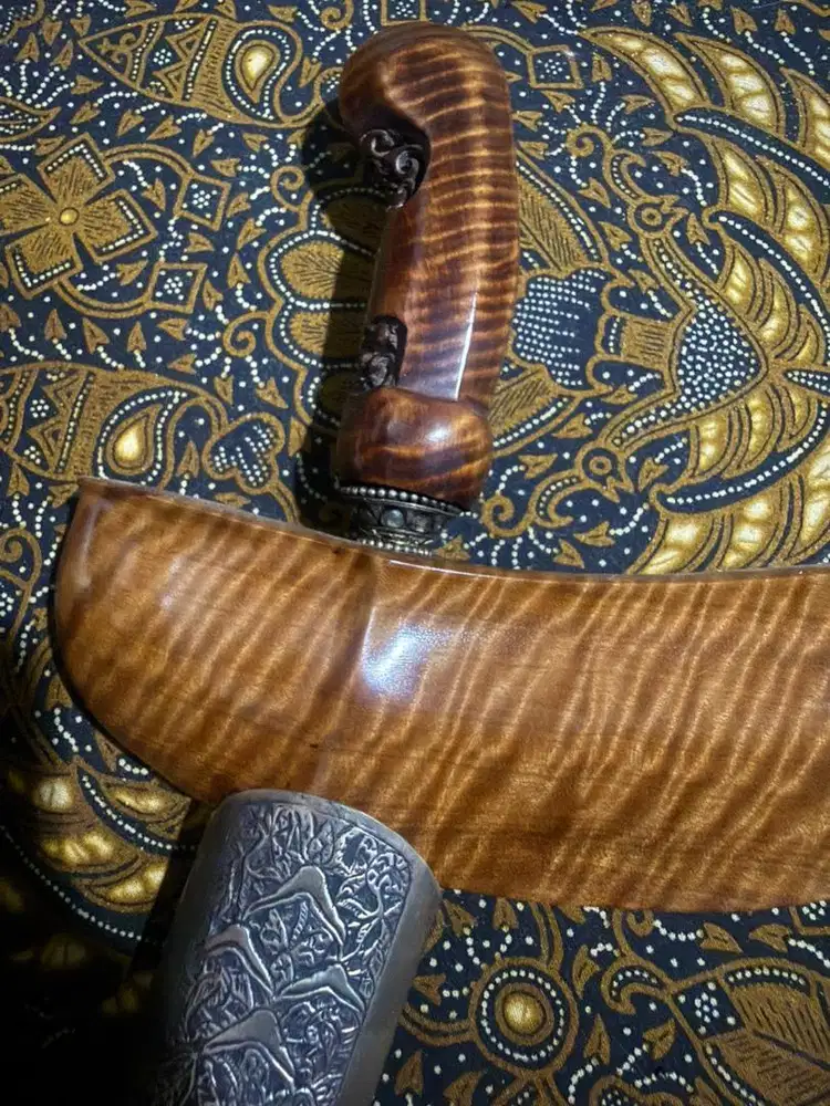 Keris HB IV sepuh otentik
