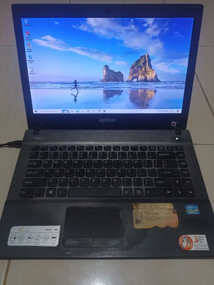 Laptop axioo RNE intel core i3