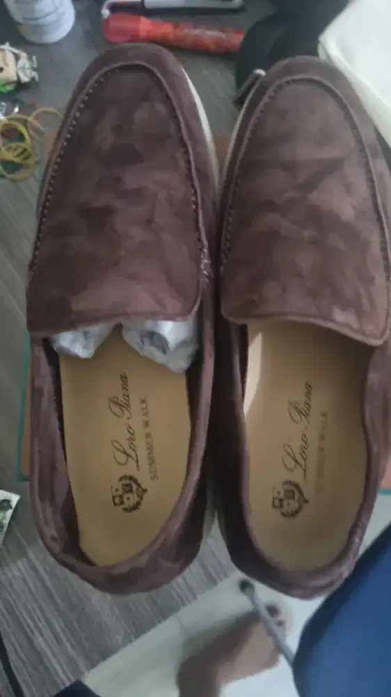 Sepatu loro piana
