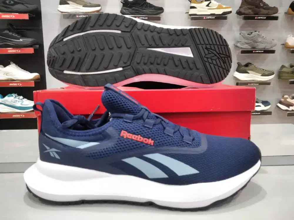 Sepatu tenis padel Reebok size 41 original murah