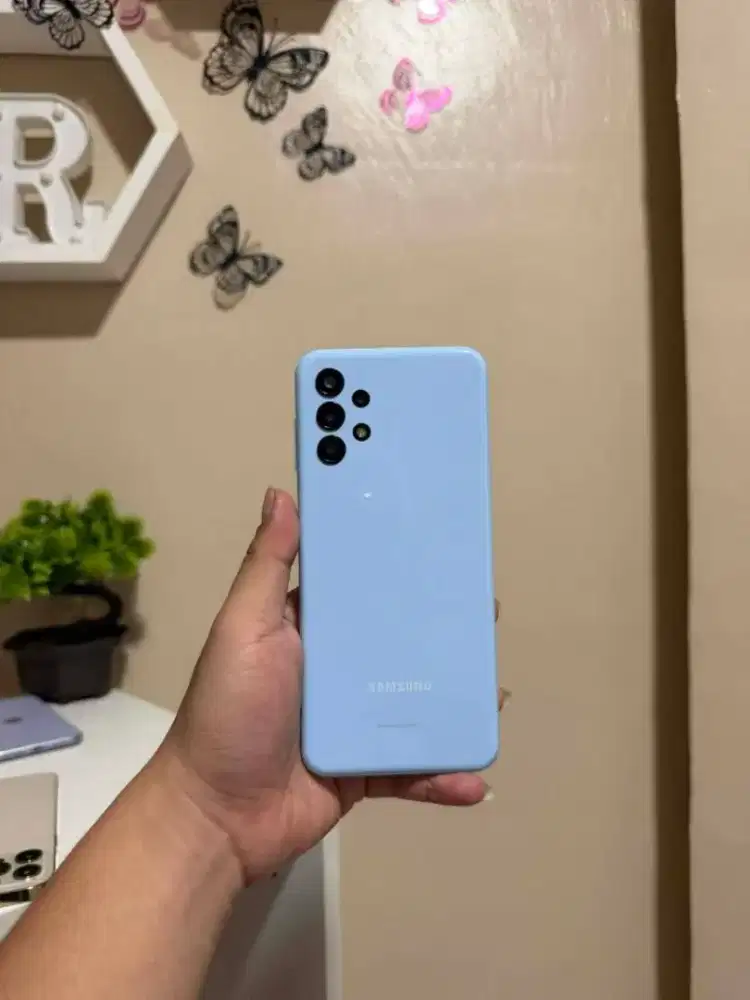 Samsung a13  4/128 segel