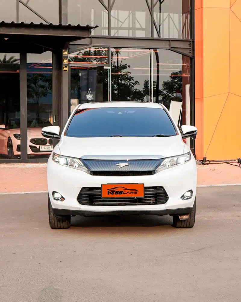 Toyota Harrier 2.0 AT 2014 Putih