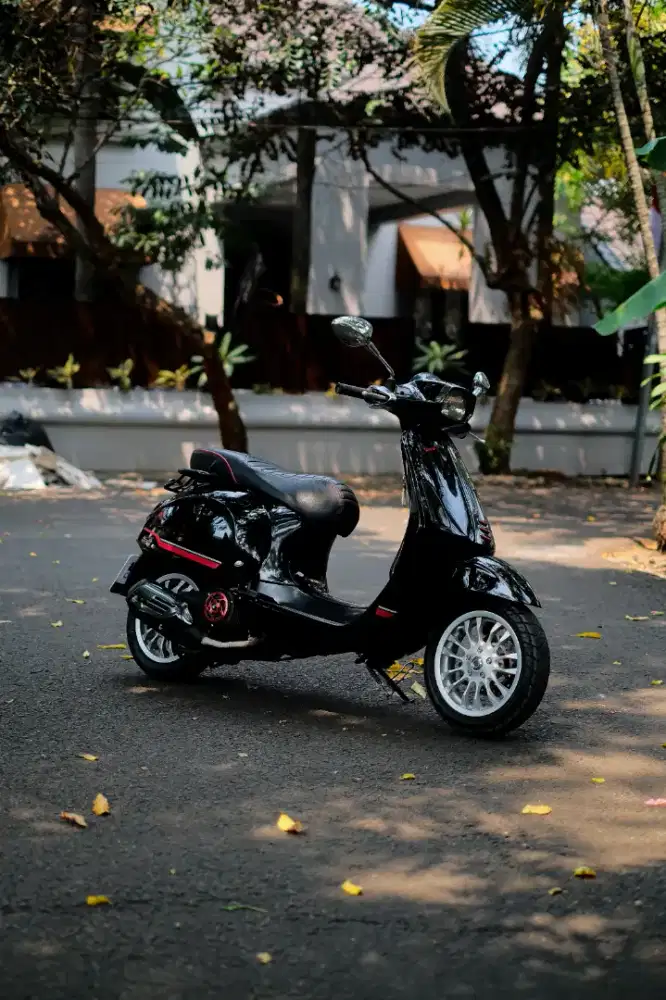 PIAGGIO VESPA SPRINT 150 3 VIE 2014 TERMURAH BERGARANSI MESIN 1 TAHUN