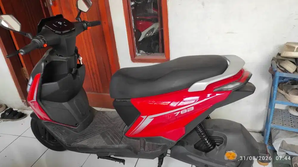 SEPEDA LISTRIK LITHIUM UWINFLY T78B