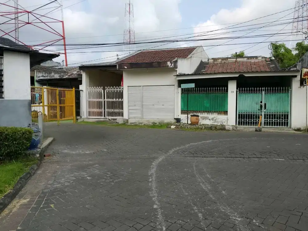 Rumah strategies + toko, darmo permai