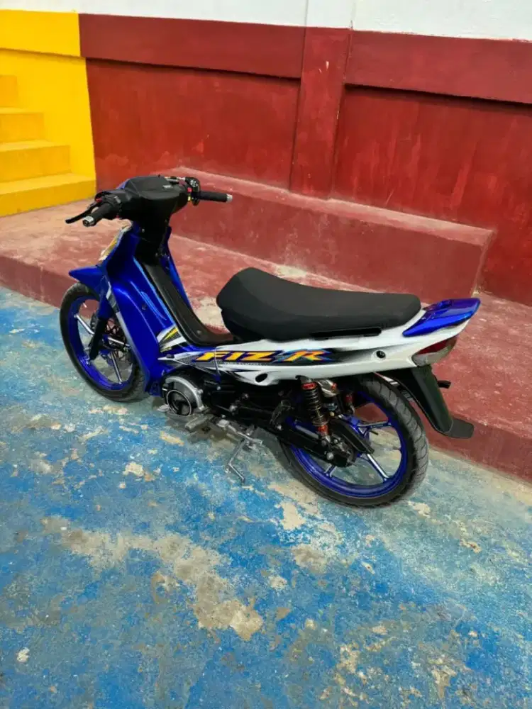 Fizr biru 2004 surat komplit