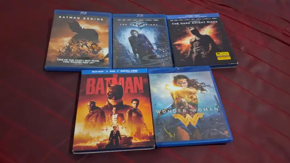 Blu-ray disc superhero DC (region free)