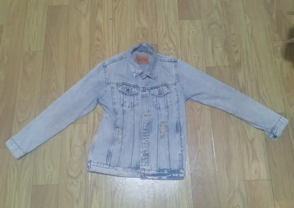 JUAL CEPAT JAKET JEANS QUEENBEER