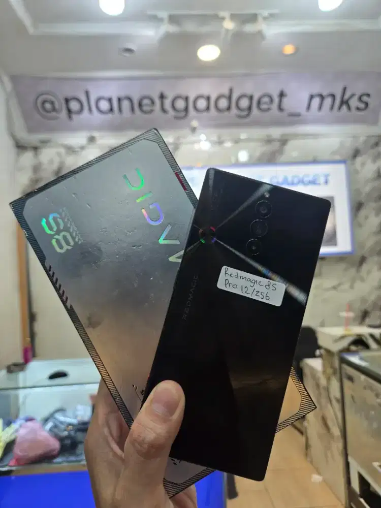 ZTE NUBIA REDMIAGIC 8S PRO 12/256