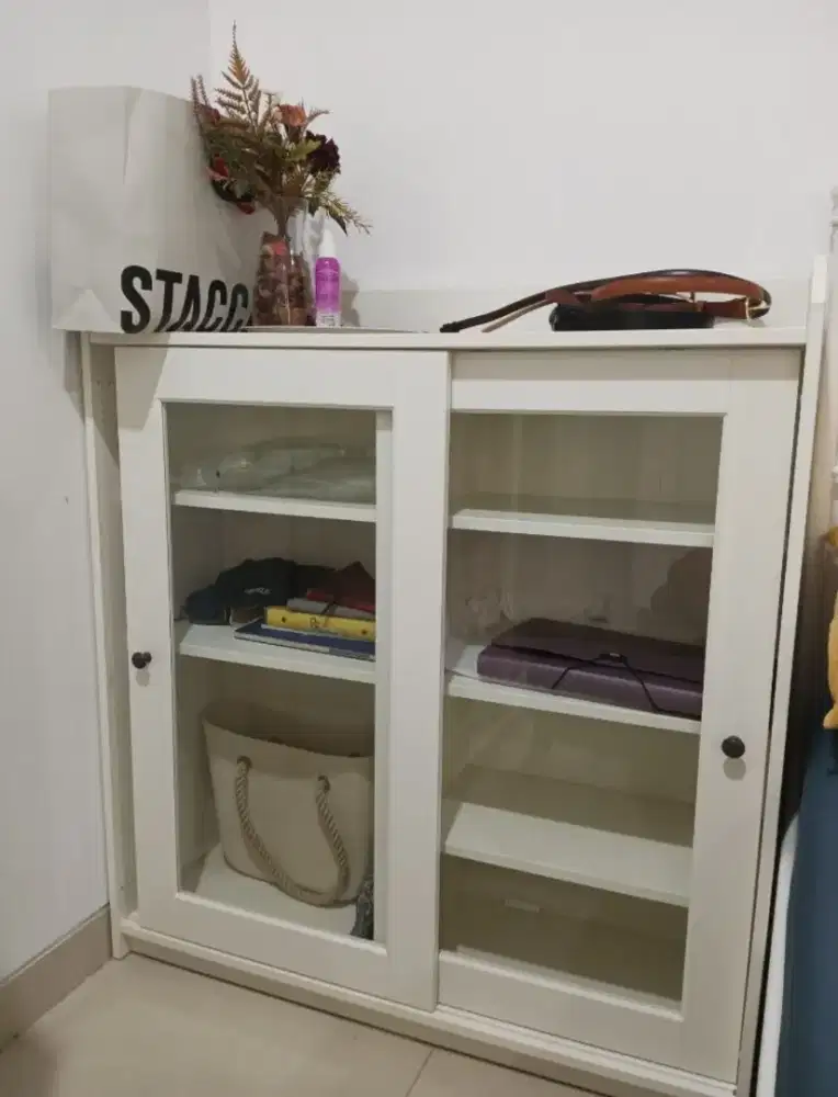 IKEA Lemari Kabinet Pintu Kaca Putih