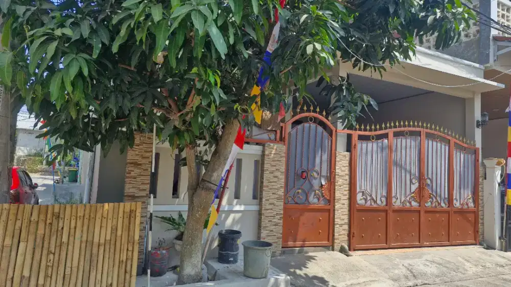 Rumah  Di jual cepat bisa NEGO.
