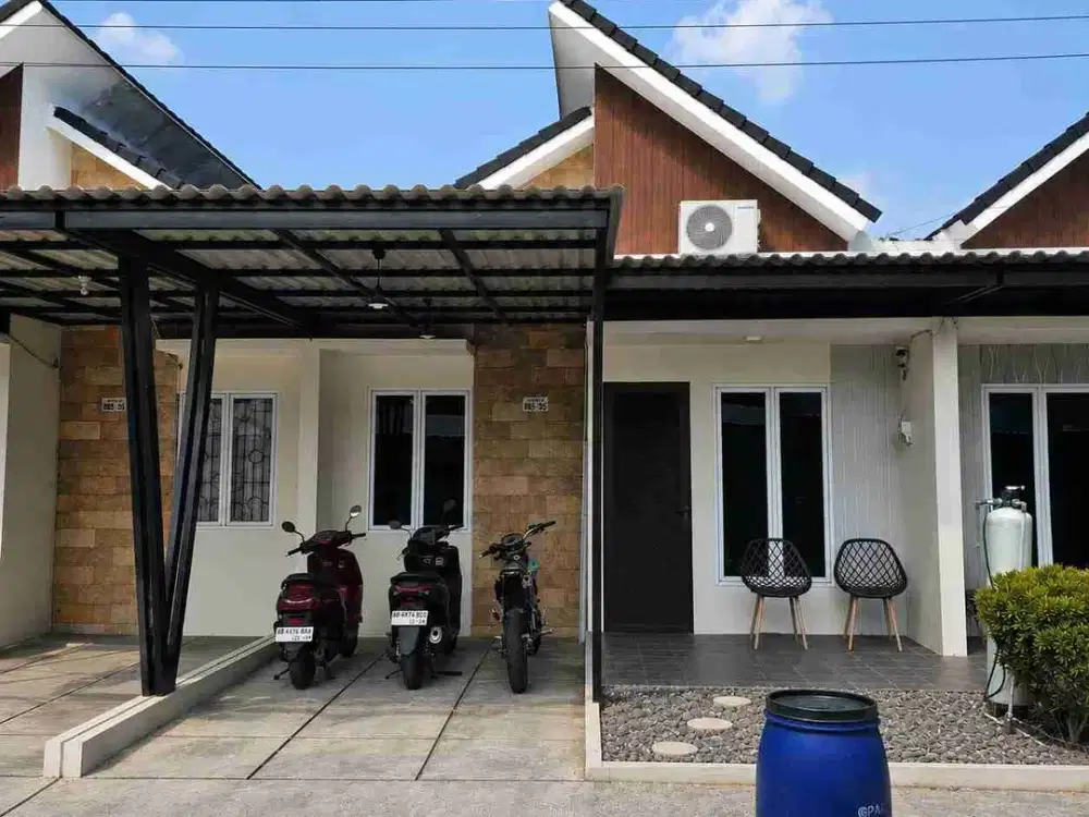 DIJUAL RUMAH FULL FURNISHED – SIAP HUNI di
Grand Mahkota 2, Babelan, Kab Bekasi
