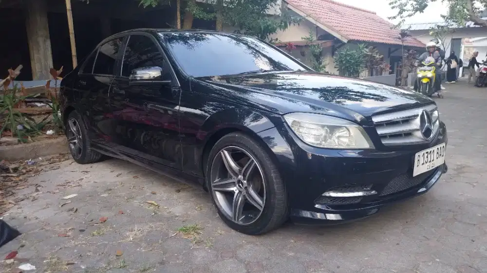 MERCY C200 kompresi 2010 hitam gagah