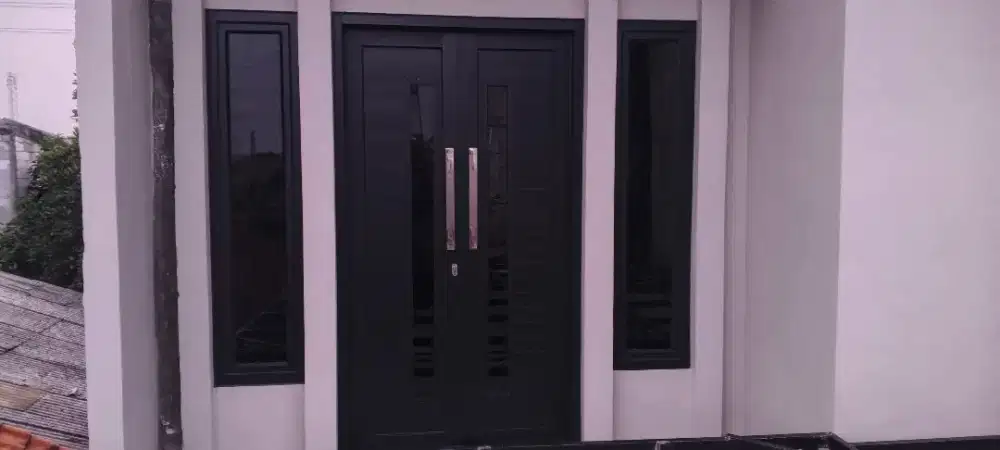 Pintu aluminium kupu tarung