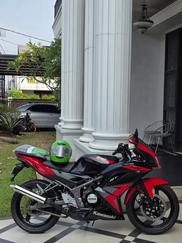 Kawasaki ninja rr 150 2014 km 7 ribu gress