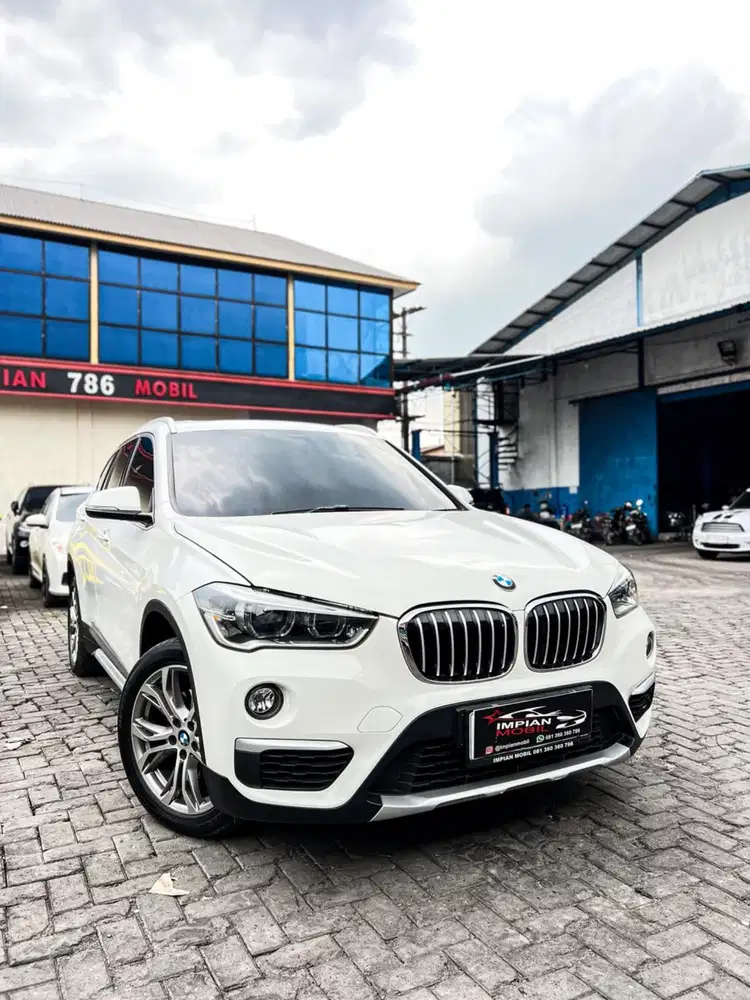 BMW X1 Sdrive 18i AT Putih 2018 crv 2019 hrv 2020 harrier rx270