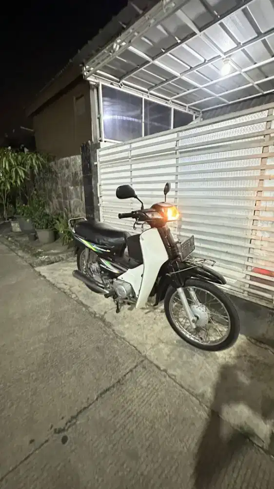 Astrea Legenda Gen 2 2003