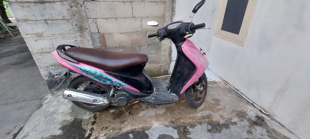 SPIN PINK 2010 125CC BEKAS