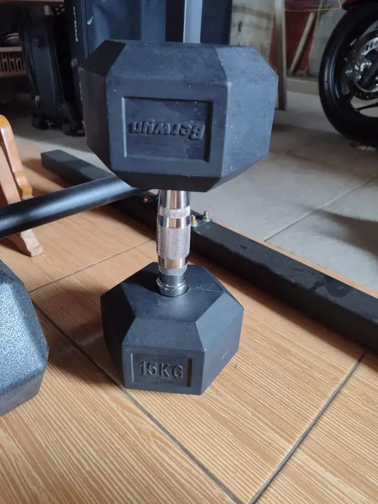 Dumbell barbel merek Berwyn 15 KG