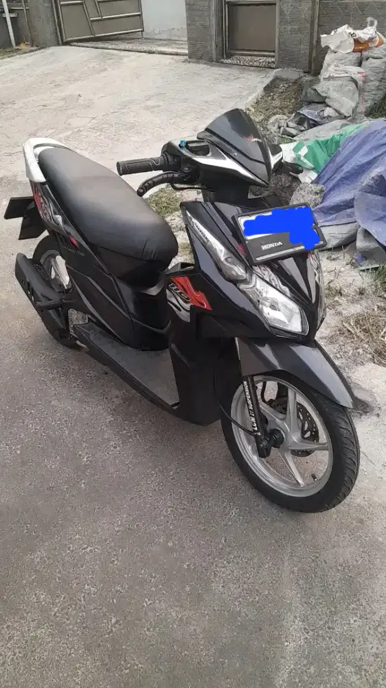 Vario 110 techno karbu tahun 2012