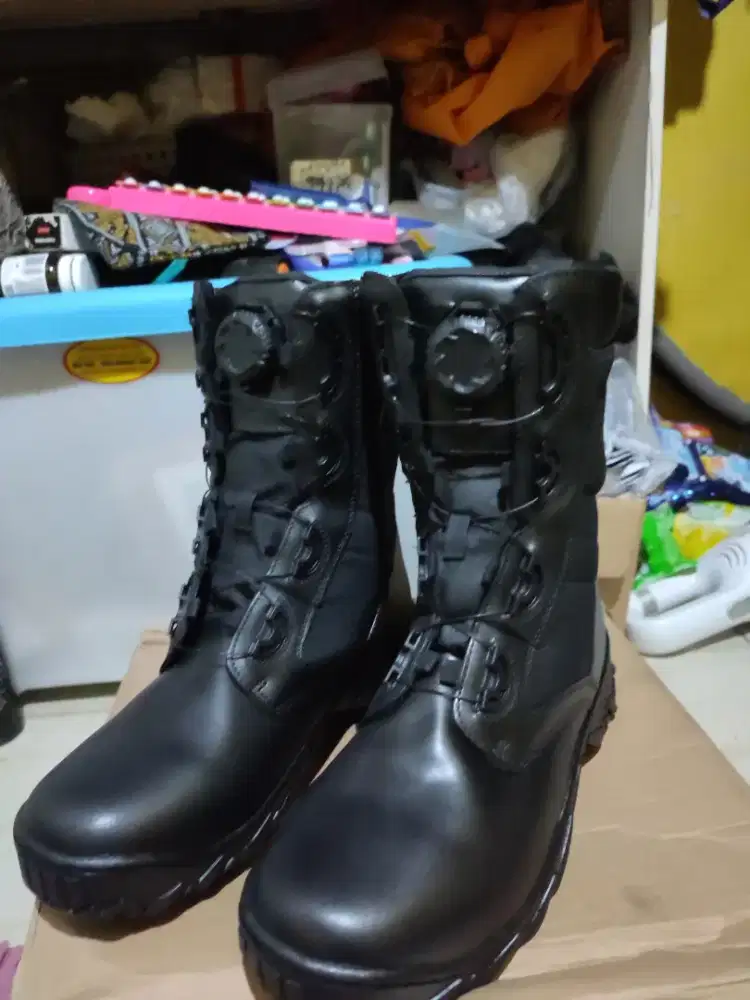 Sepatu pdl polri