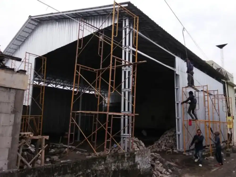 Gudang Dari Baja Ringan Terpasang